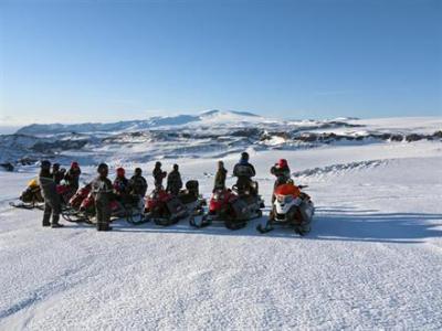 Motos de nieve en Islandia