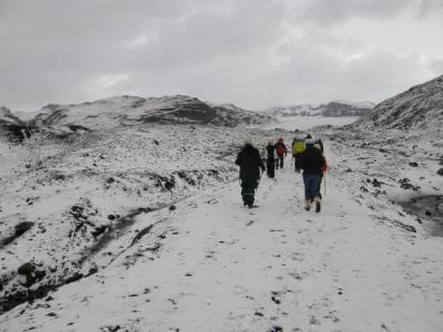 Caminatas sobre glaciares en Islandia