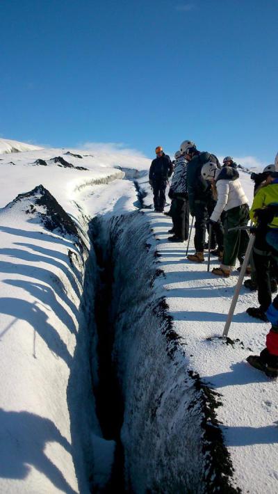 Caminatas sobre glaciares en Islandia